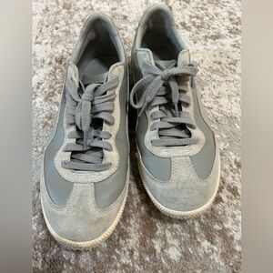 Men’s Puma Gray Super Liga casual Athletic Sneakers S 10.5